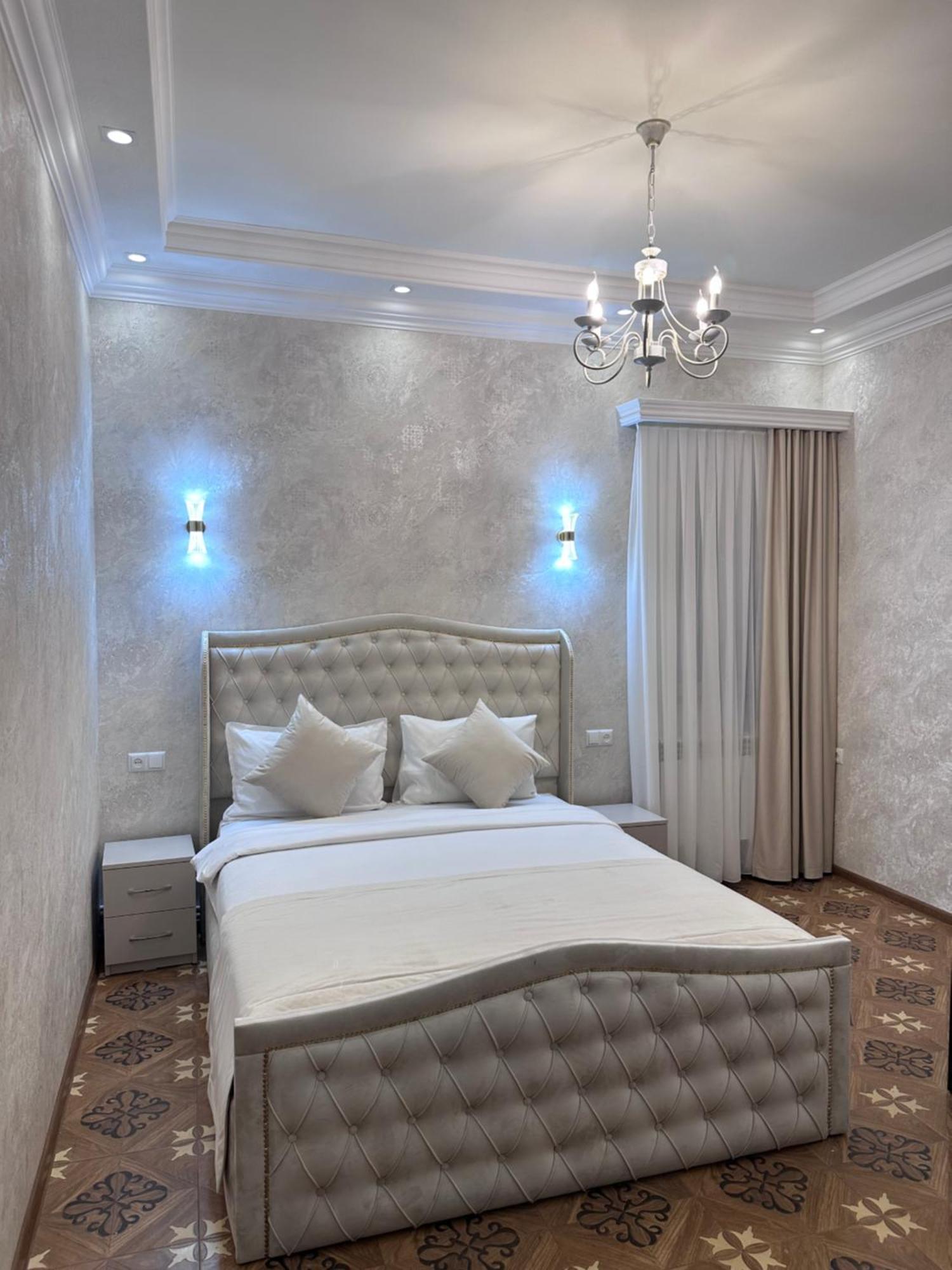 Royal Renaysance Hotell Jerevan Exteriör bild