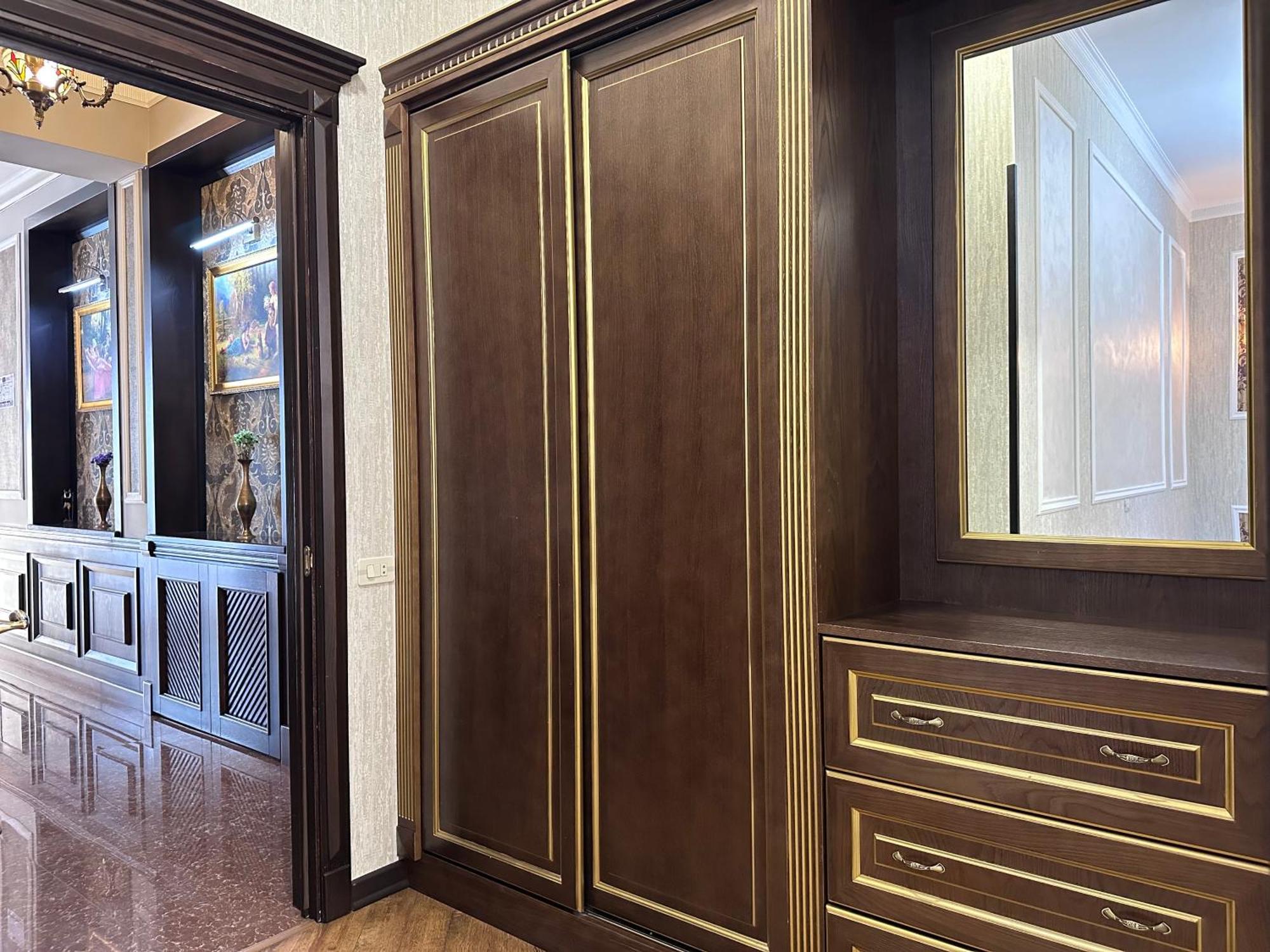 Royal Renaysance Hotell Jerevan Exteriör bild